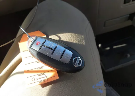 2015 Nissan Quest Platinum/S/Sl/Sv z USA, uszkodzony, nr VIN JN8AE2KP8F9125414